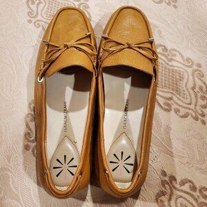 Isaac Mizrahi leather driving loafers size 9.5